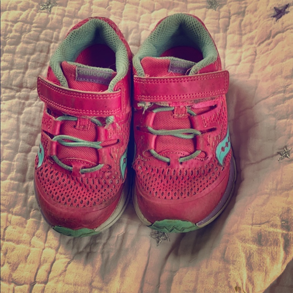 Saucony Sneakers
